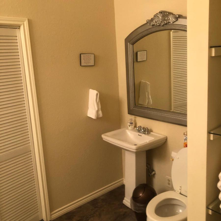 フレデリックスバーグ Dry Creek Bed & Breakfast エクステリア 写真