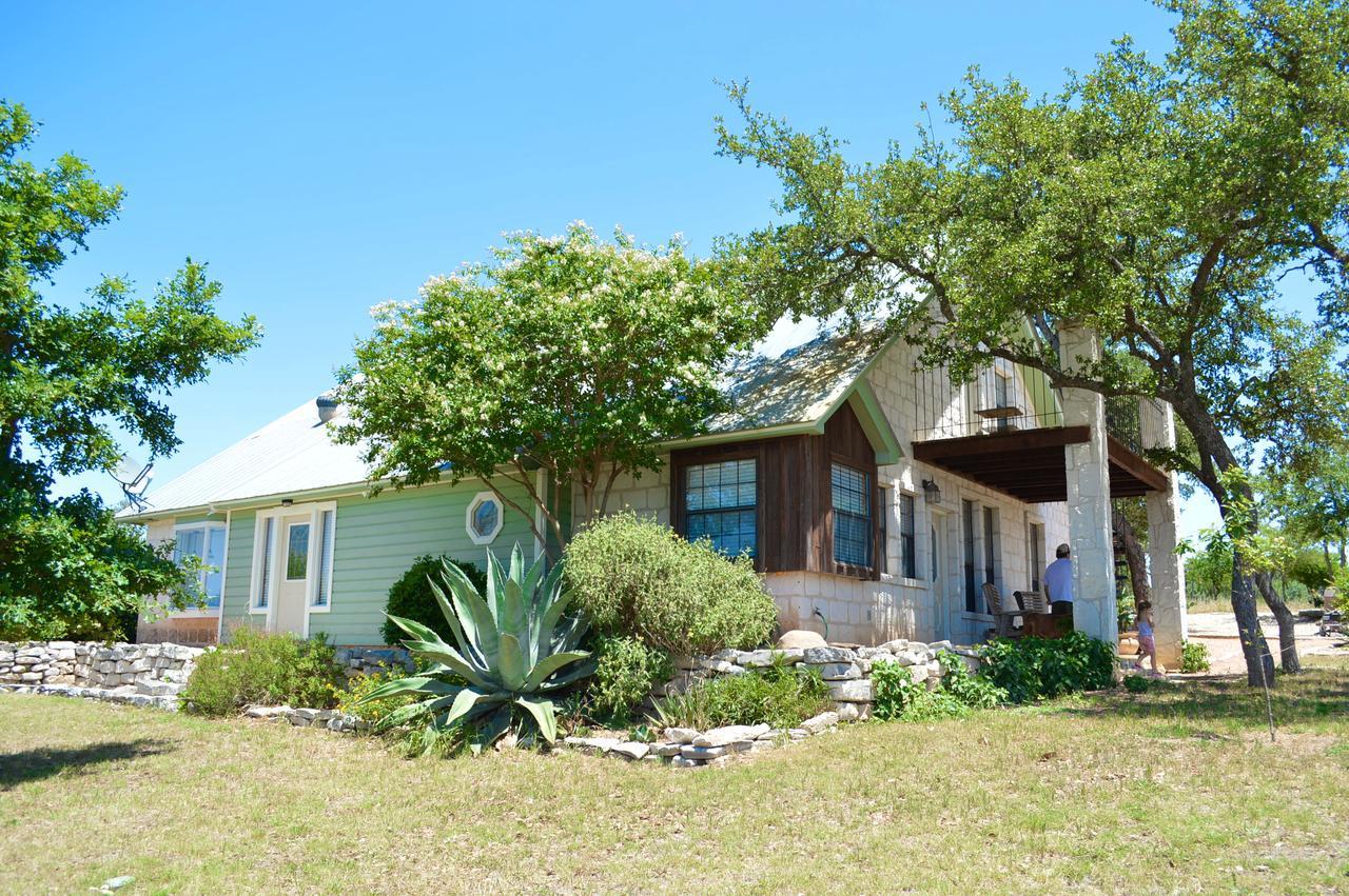 フレデリックスバーグ Dry Creek Bed & Breakfast エクステリア 写真